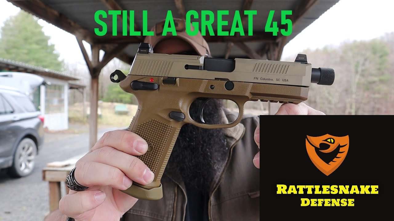 Тактический FN FNX 45. Один из моих любимых, отличный выбор для сорок пятого калибра.