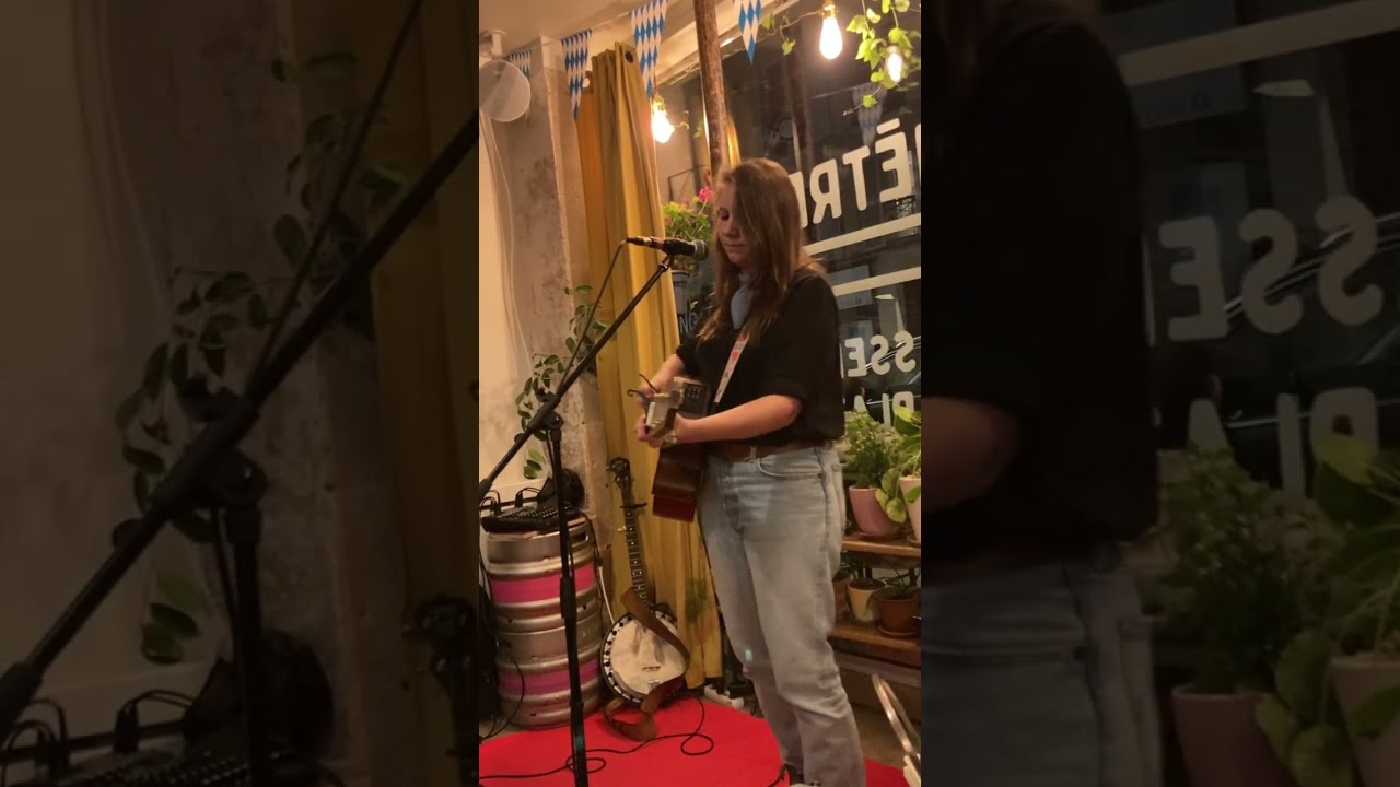 Tess Liautaud - Here Go the Lovers