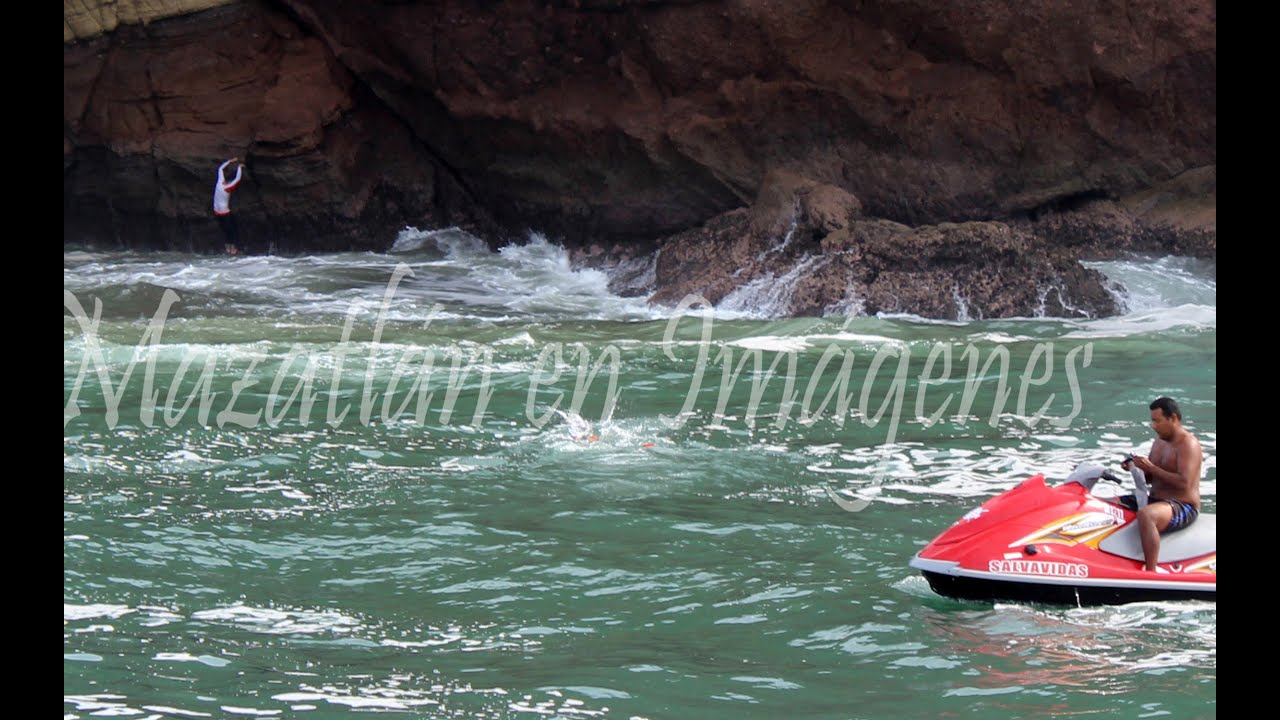 RESCATE EN EL FARO DE MAZATLAN -(27-03-2015) imágenes exclusivas