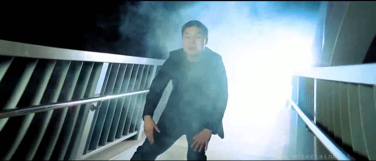 ZAYA ft TG and Hishigdalai - Hairiin Tuluu