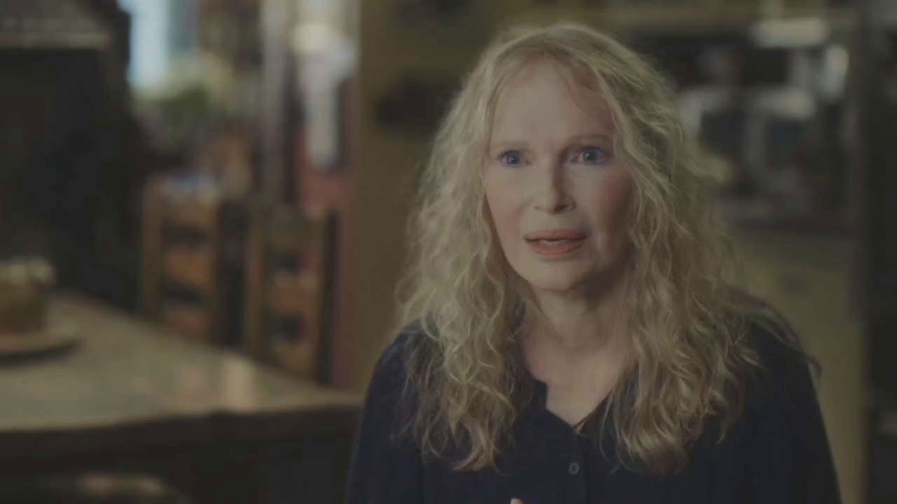 Mia Farrow Admits Woody Allen is Innocent
