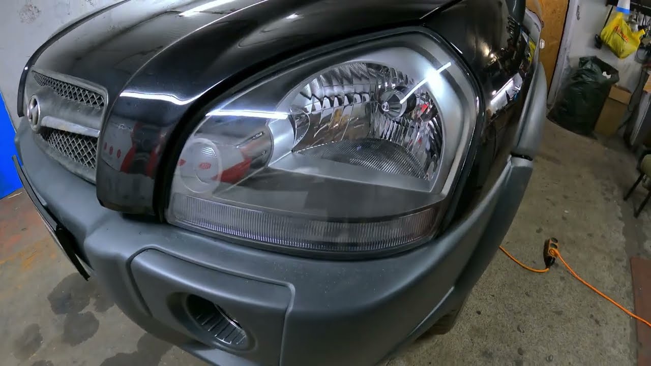 Hyundai Tucson встановлення  BiLed лінз AMS A3 MAX.
