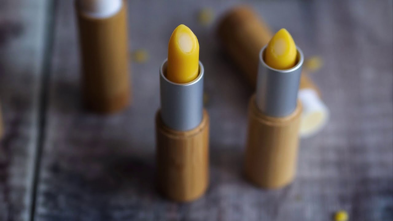 Make an Orange and Coconut Two-Tone Lip Balm