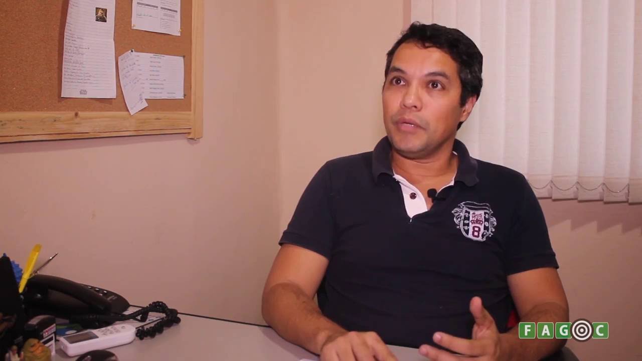 V&iacute;cio de Internet - psic&oacute;logo Alexandre Augusto