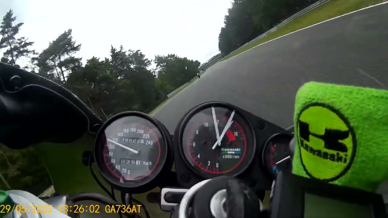 Mój osobisty rekord okrążenia 1:51.455 toru Poznań - Kawasaki ZXR 400