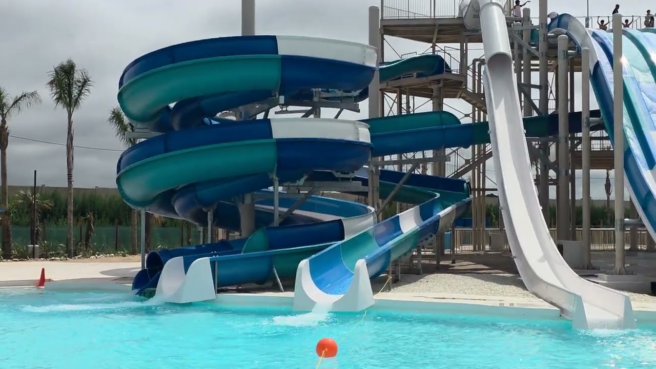 AREA TOBOGANES INIFINITO WATER PARK 2026.