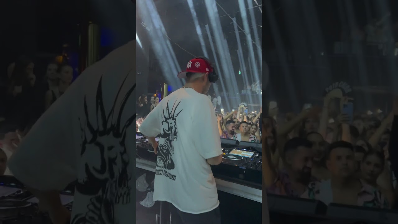 Cloonee DJ H&iuml; Ibiza #ibizaclub #music #ibizanightclub #dancemusic