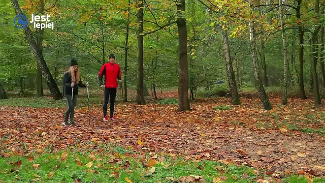Trening nordic-walking. Ćwiczymy odepchnięcia oburącz.
