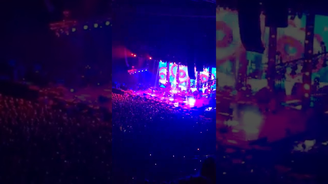 The Cure - Friday I'm in Love - Glasgow Hydro 4/12/2022