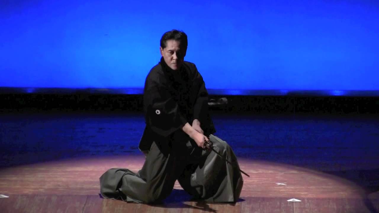 居合道の演武・居想無外流：関戸光賀