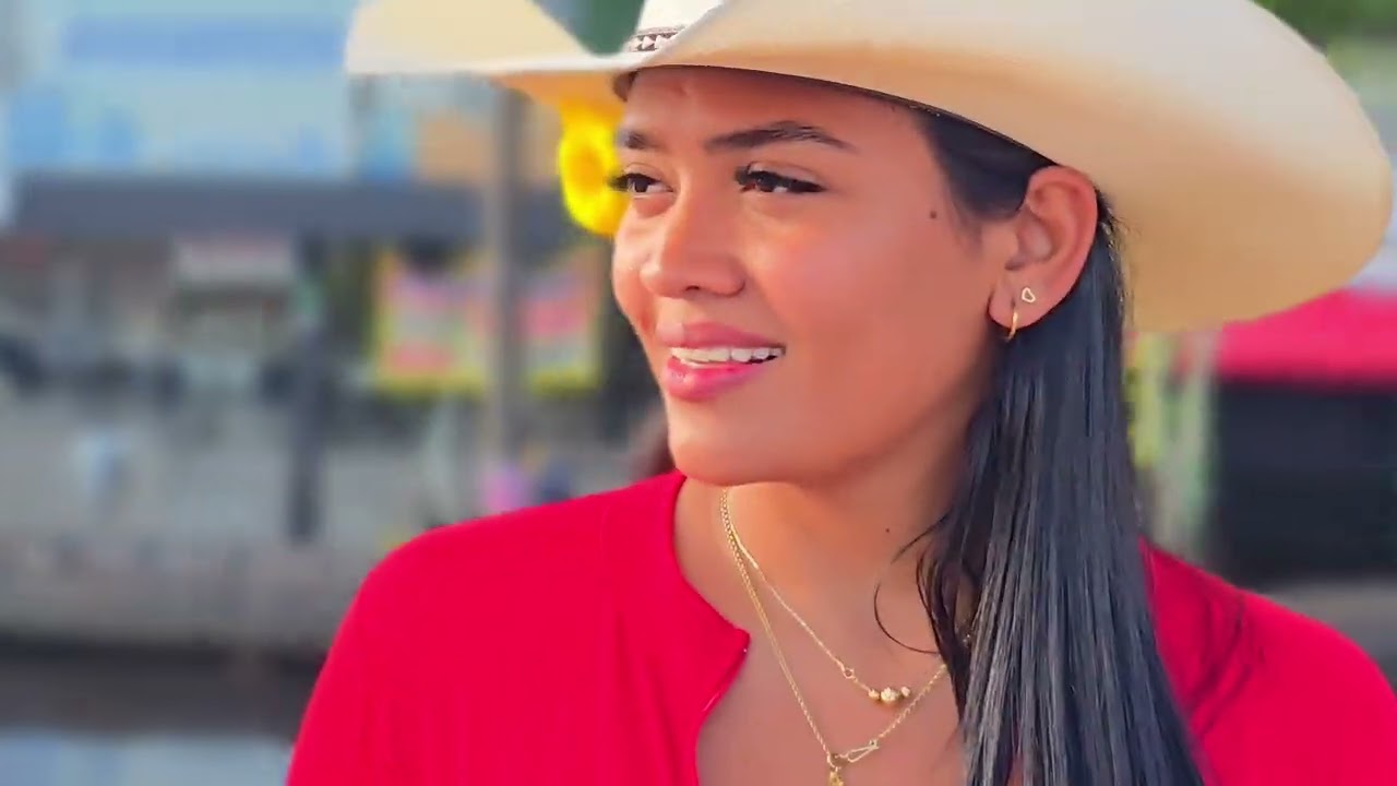 Ah, qué potra tan Arisca  – Robinson García – el picaflor del Guainía l Video Oficial