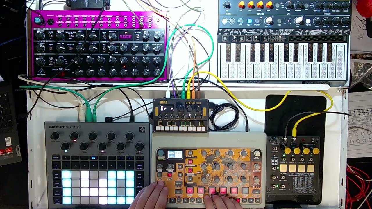 TRK05 - Finding the Noise: A Raw Dawless Jam with SOMA RoAT, Elektron Model:Cycles & Behringer Edge