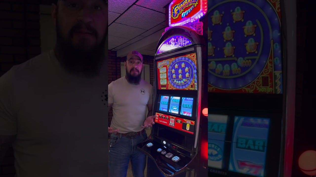 Are Slot Tournaments worth it 🤔 How do they work?  #slot #casinogame #casinogaming
