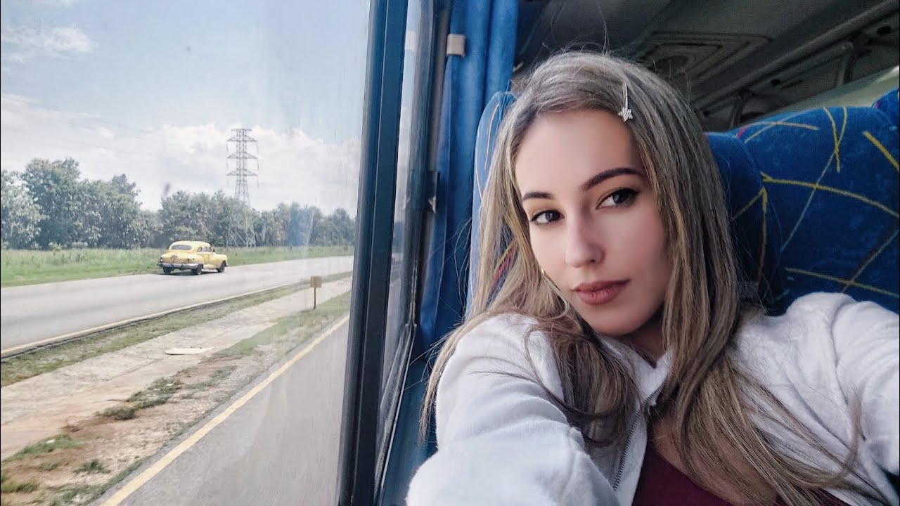 VIAJÉ SOLA hasta la CAPITAL de Cuba para encontrarme con alguien 🇨🇺