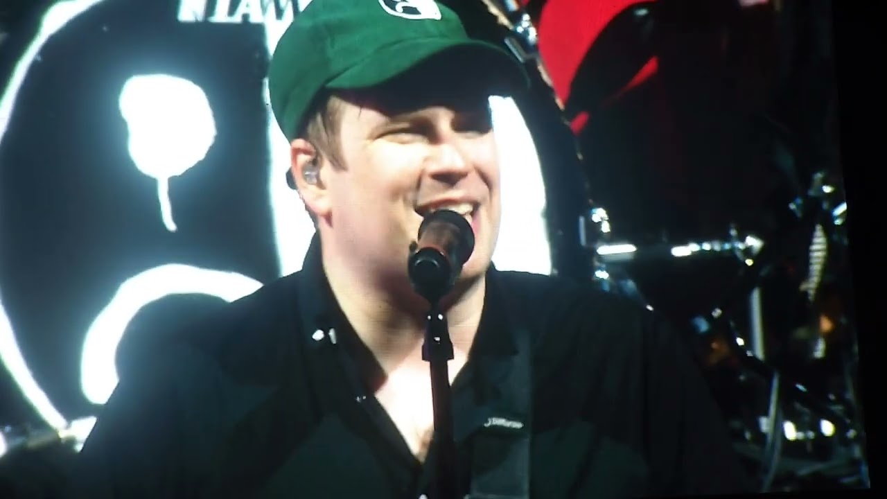 Fall Out Boy - The Patron Saint of Liars and Fakes