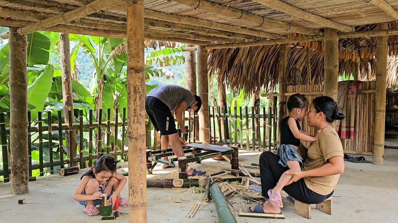 Family Life - Looking Back at Beautiful Products Made by Ninh from Bamboo/Le Thi Hon