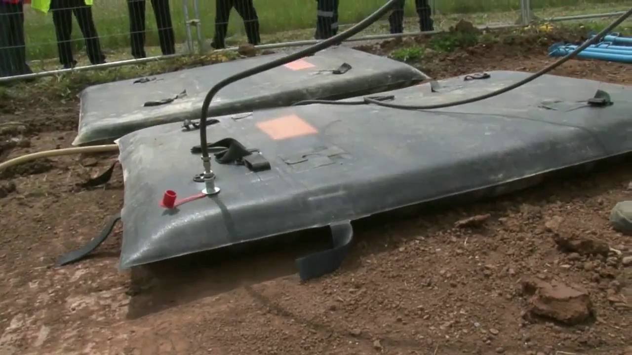 Estronca Inflável, Escoramento de Vala