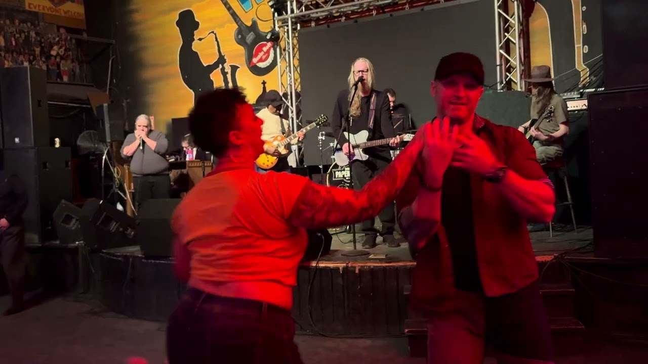 Luke  Peterson & The Jammers : Blues Jam & Dance @danflynn8118 