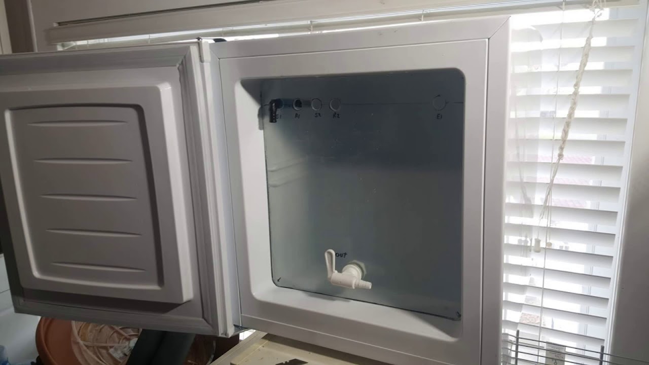 YAGC.1.   Yet Another Glycol Chiller Mini Fridge