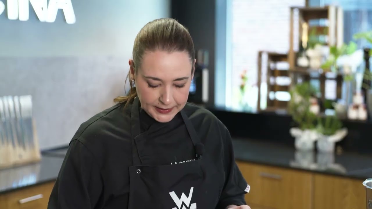 Genuss in Perfektion: Pesto mit der WMF Avantgarde