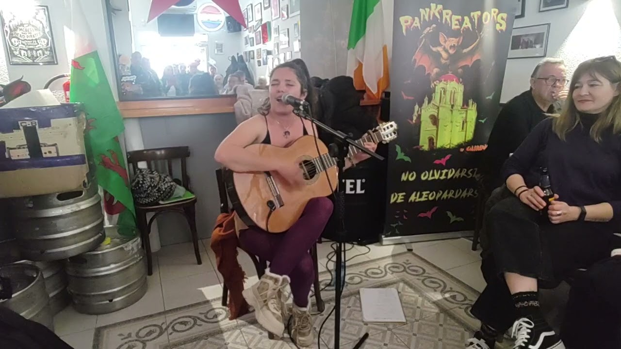 IRISUKA en Espacio Pistolero Bar, en una sesión más de PANKREATORS, contenido de Guadaruge 2026