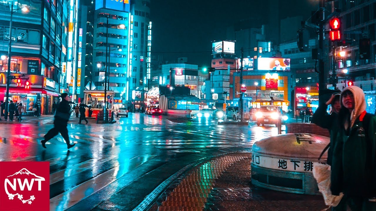 Tokyo Relaxing Walk | Wet and Misty Night In Ikebukuro - 4K ASMR