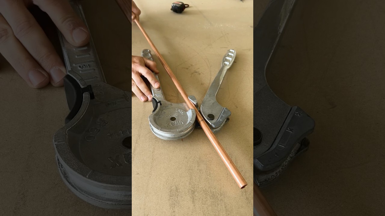 D&eacute;couvrez les pinces &agrave; cintrer en aluminium r&eacute;f 2514 😎 ! #virax