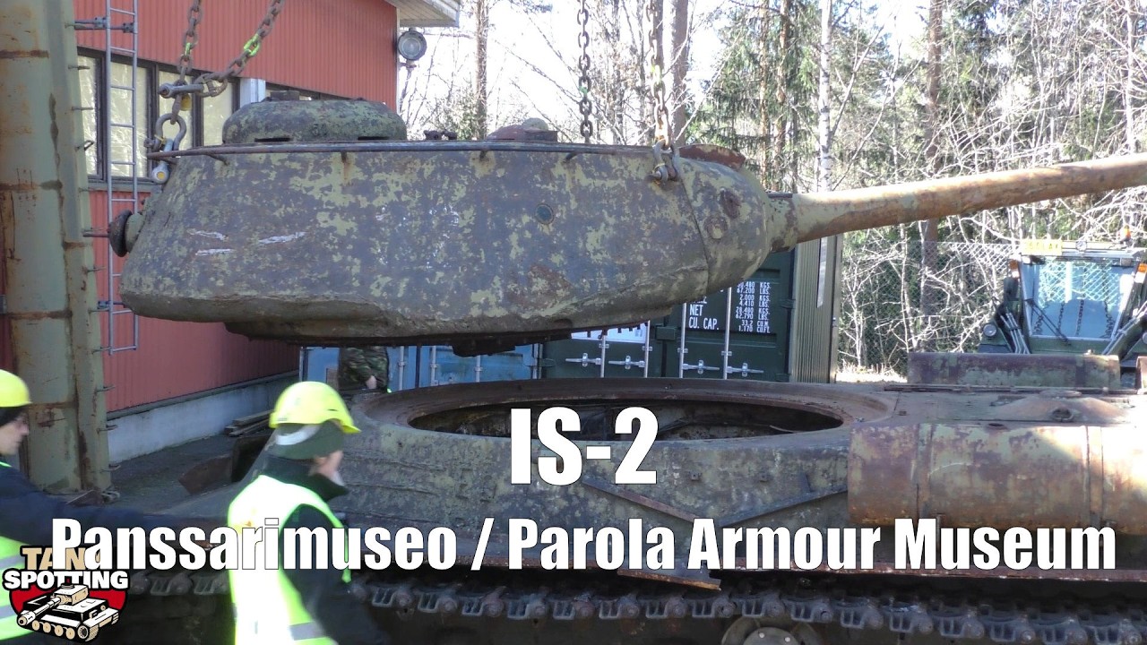 IS-2 Turret Removal, 180 degree Turn, Re-installation - Panssarimuseo
