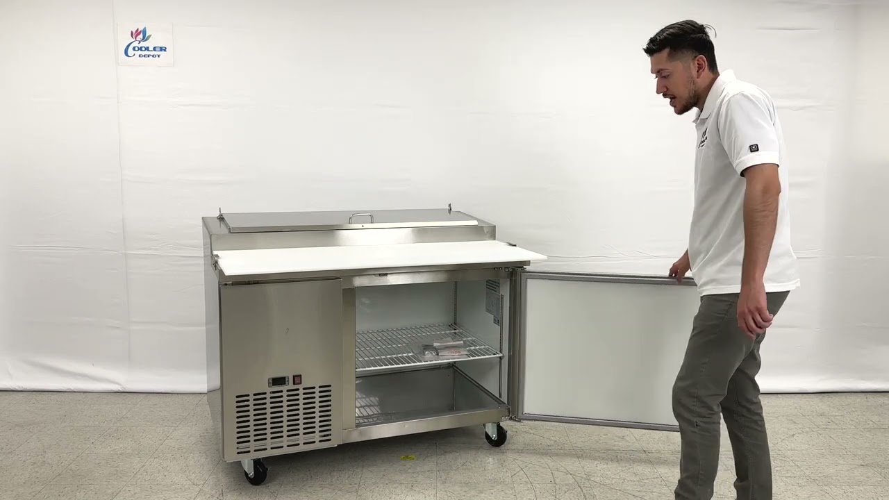 50 ins pizza Prep Table refrigerator