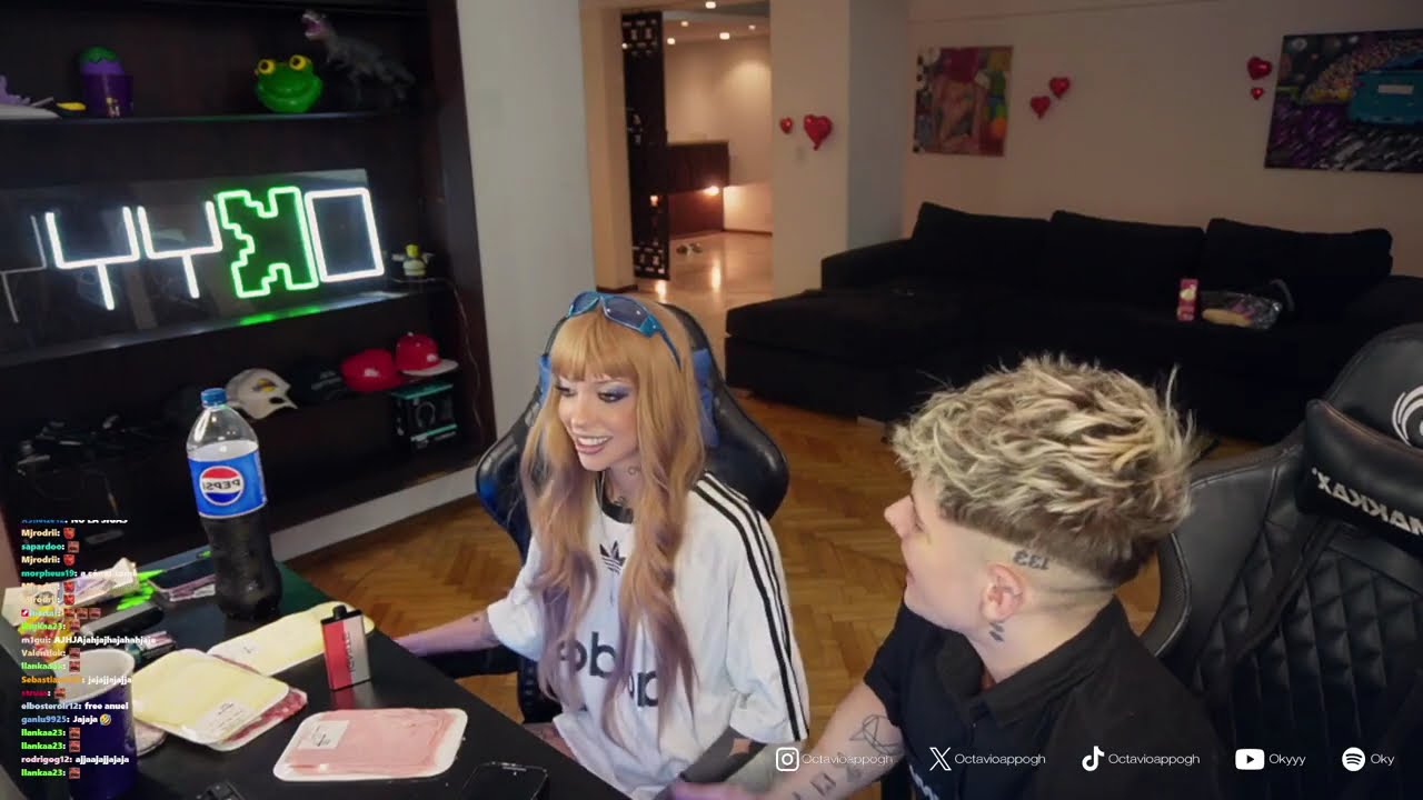 VICKY BALENA DICE CUANTO LE MIDE A OKY