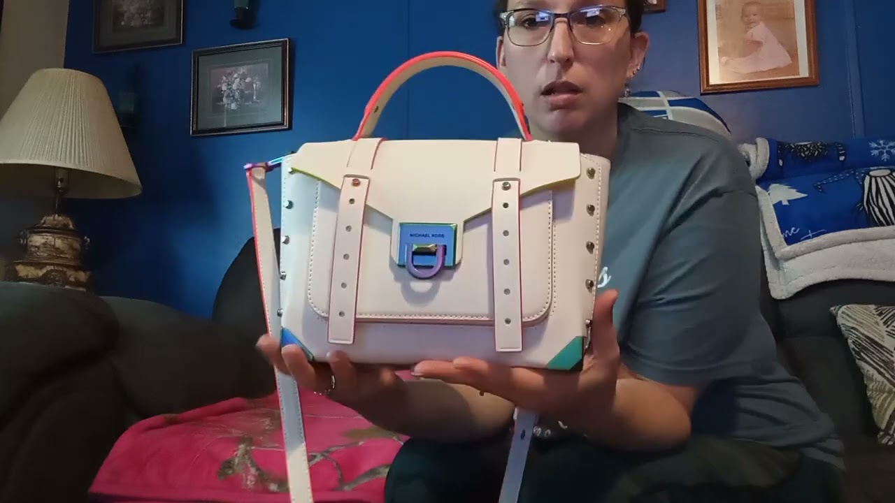 What's in my purse for summer 🌞🏝️