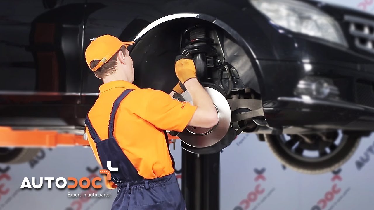 Wie MERCEDES-BENZ C W204 Koppelstange / Pendelstütze vorne wechseln TUTORIAL | AUTODOC