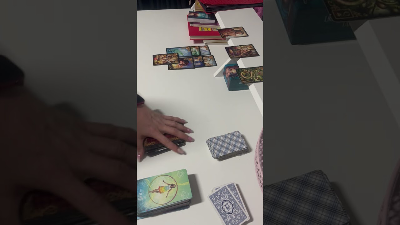 🚨 endlich erwacht💡 sie🐍 bekommt dreimal Karma zurück🙏￼