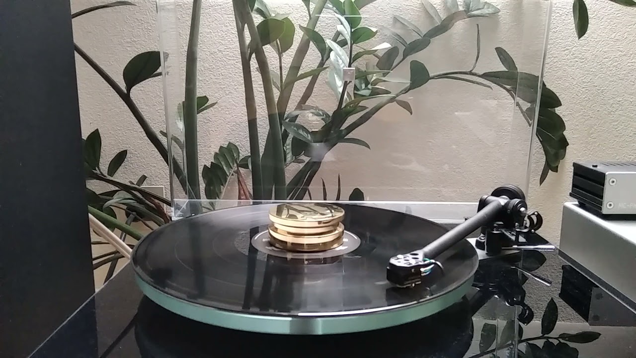 Audio Technica AT33PTG/II, Andreas Vollenweider/Hall of the stairs
