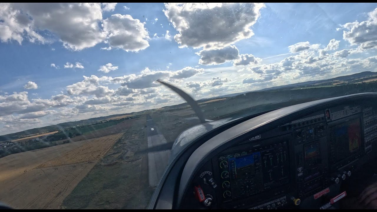 Pribram Airport  LKPM 24L Right circuit