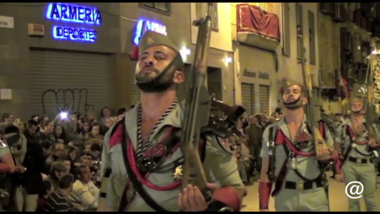 Desfile Escuadra de Gastadores de la Legión Carreteria Málaga Semana Santa