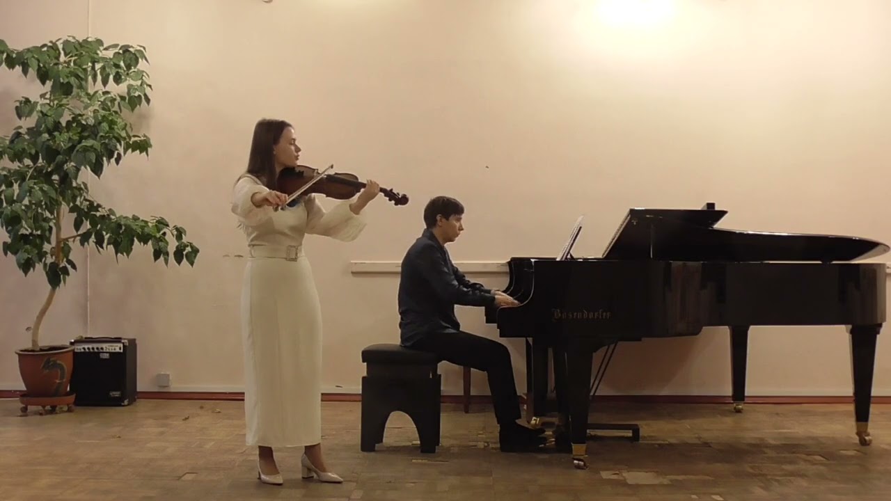 Елизавета Веселина-Ларчикова. Сарасате. 