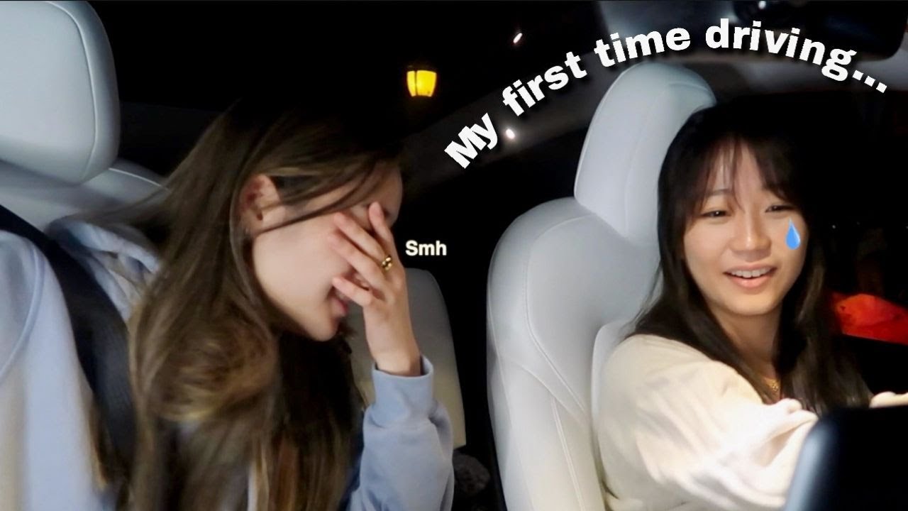 MY LITTLE SISTER TEACHES ME HOW TO DRIVE lol (first time driving)