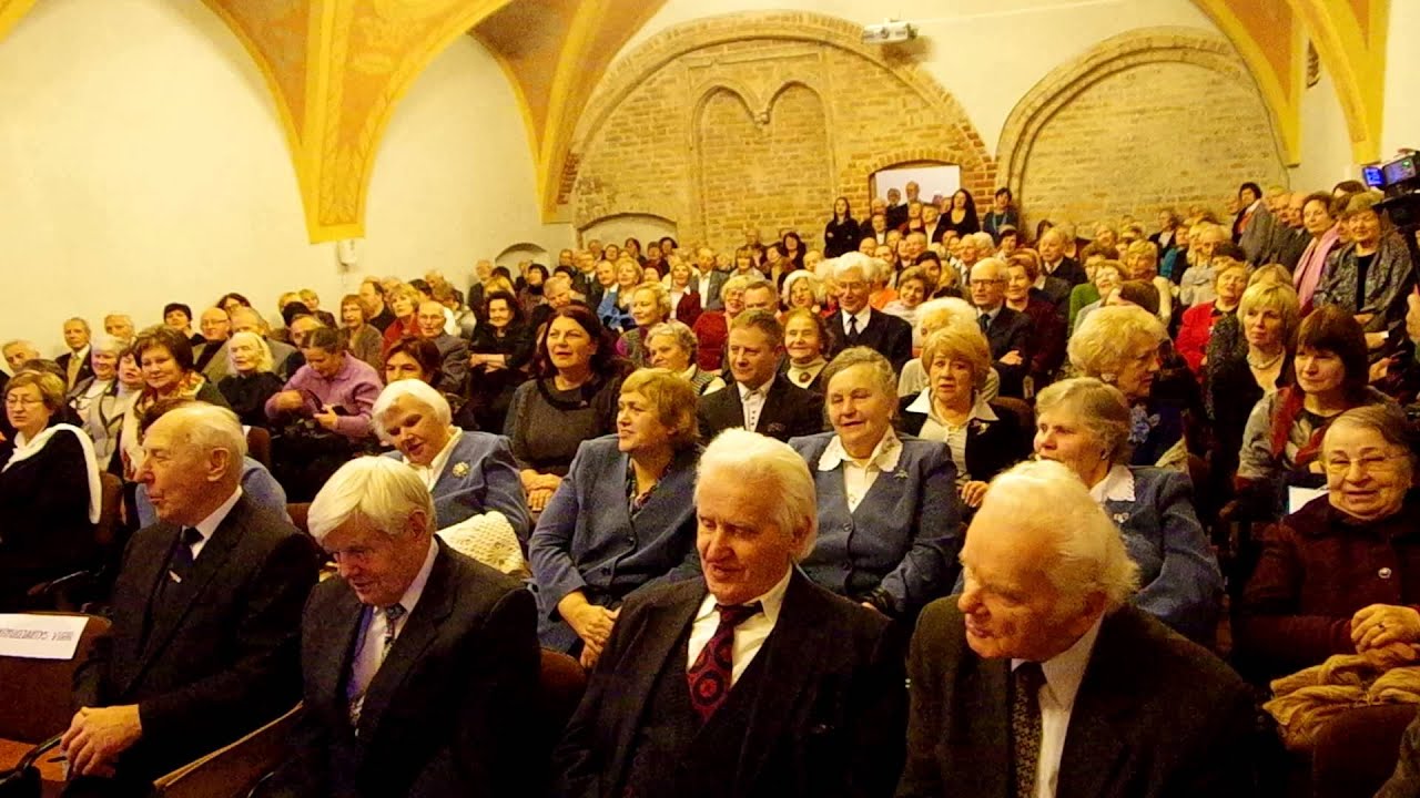 Lionginas Abarius vadovavo visų kra&scaron;tiečių chorui