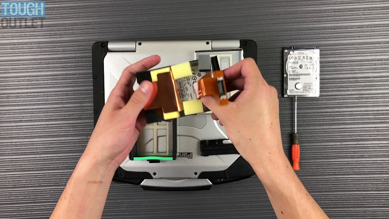 Panasonic Toughbook CF-30: How to change HDD