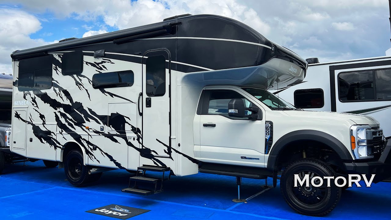 2024 Jayco Seneca XT 29T Ford F-600 XLT Super C 4x4 Motorhome