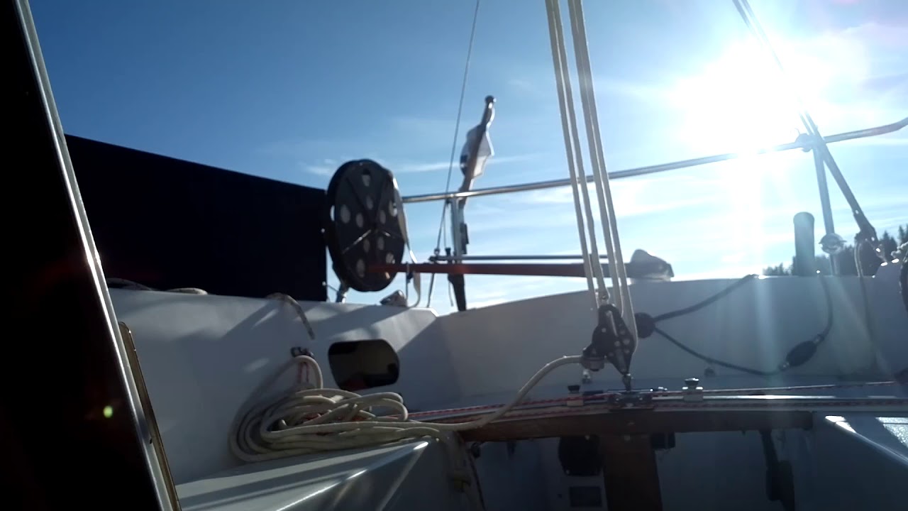Purjevene Avance 24
