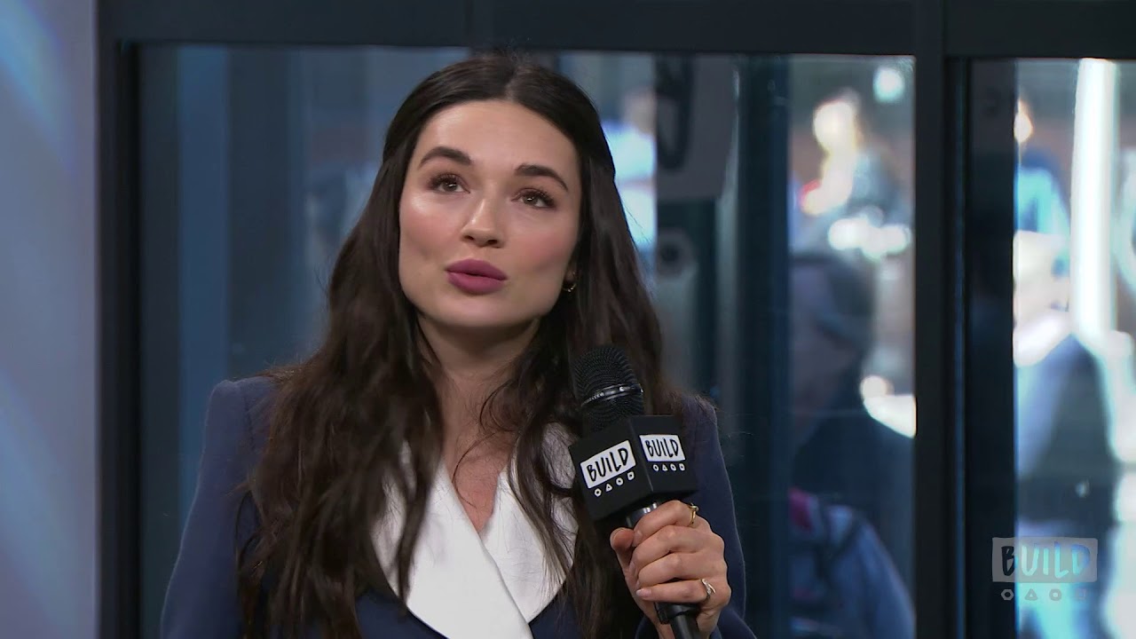Crystal Reed On The 