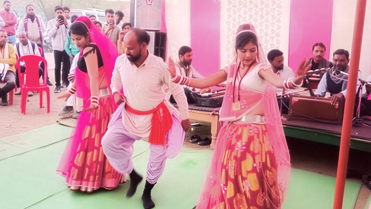 बुंदेली फाग । कर दव रे मोरो जीबो हराम मायके में रे गई डेरा डार के । रमेश विश्वकर्मा की राई ख्याल