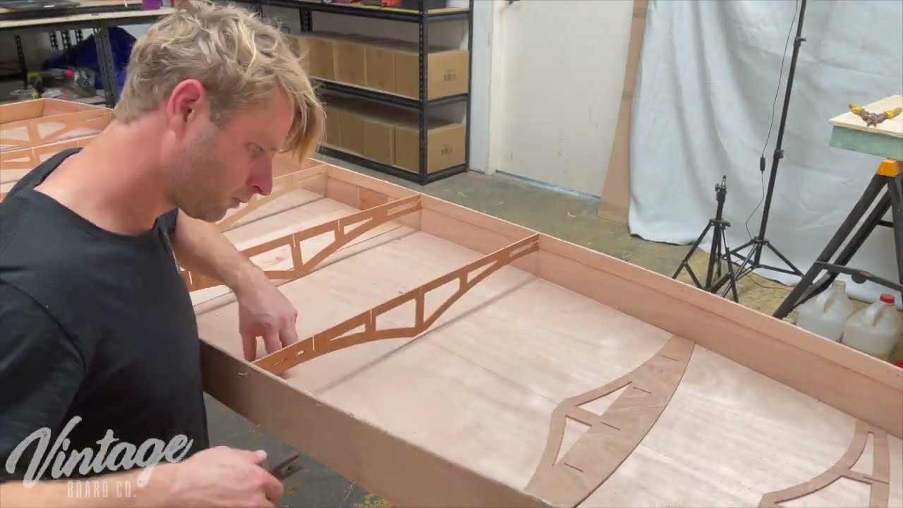 How to build a classic plywood paddle board