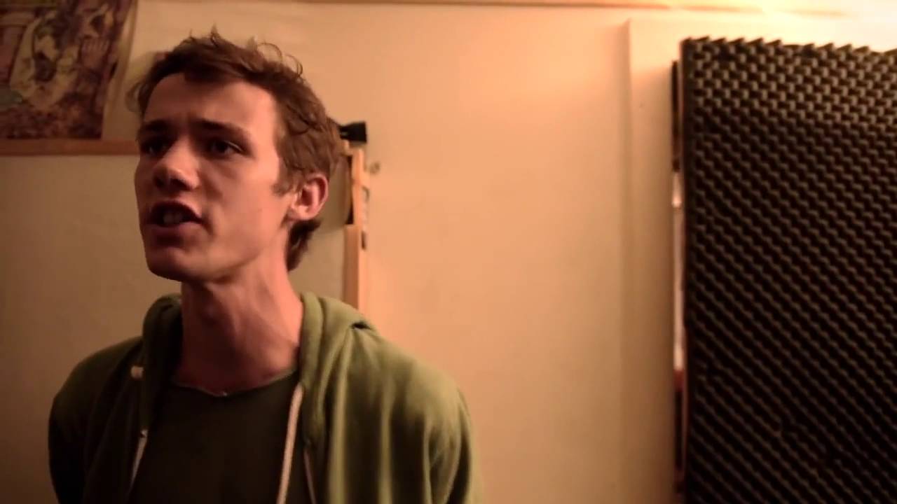 Henning May(AnnenMayKantereit)-Hurra die Welt geht unter