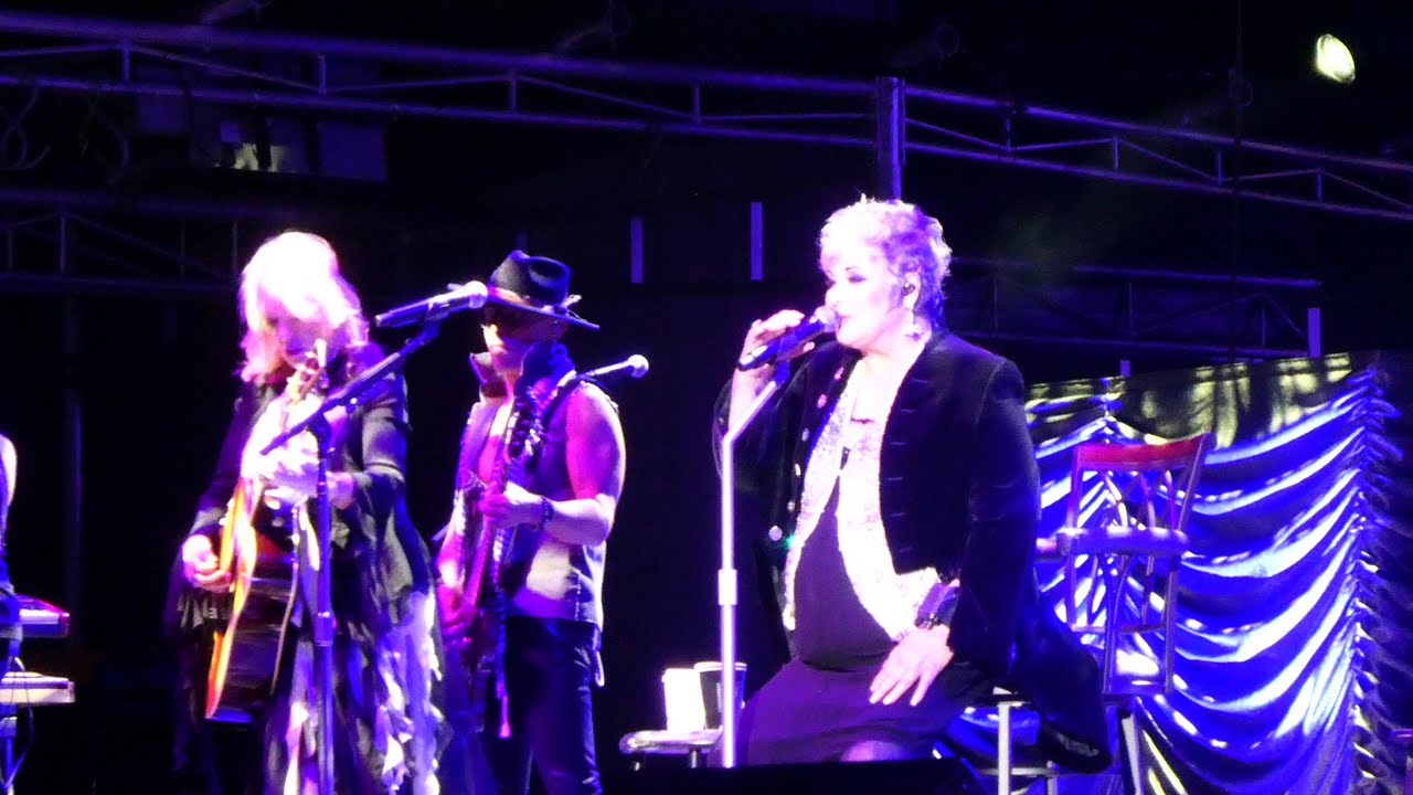 Front Row Red Rocks - Heart - The Rain Song (Led Zeppelin cover) - 08-19-2025 - Morrison Colorado