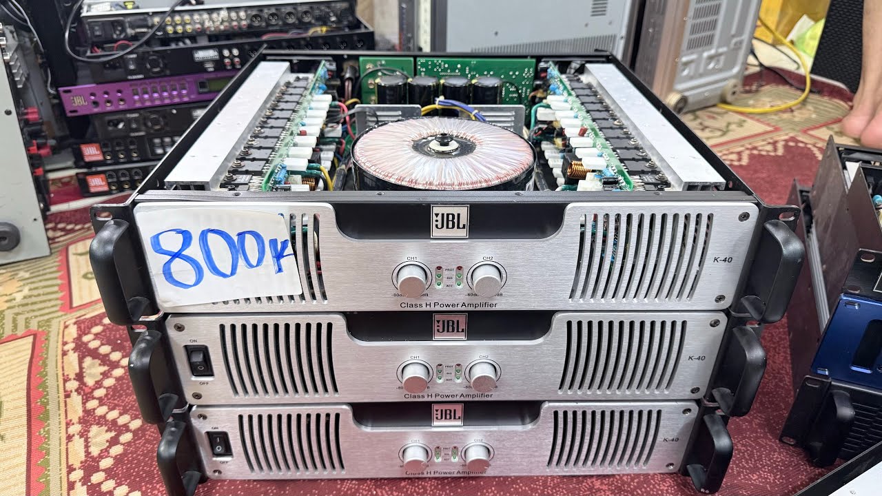 Continuing to clear out inventory. Selling off surplus stock at 800k VND. JBL, Bose, Haman, Pevey...