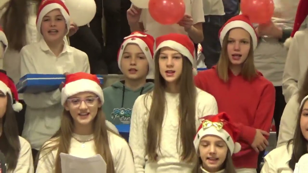 Novogodišnji koncert hora OŠ 