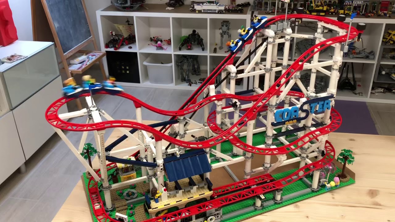 Lego 10261 Roller Coaster -  motorizzato e modificato. 2 Power Function Motors (M + L) motorized
